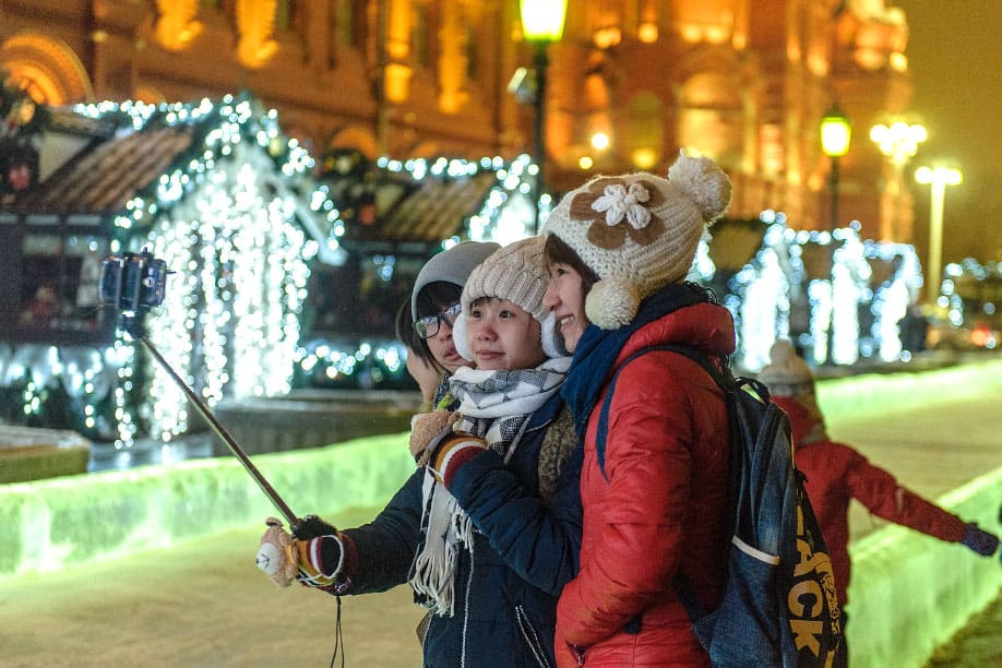 Иностранцы берут займы в России на новогодние праздники