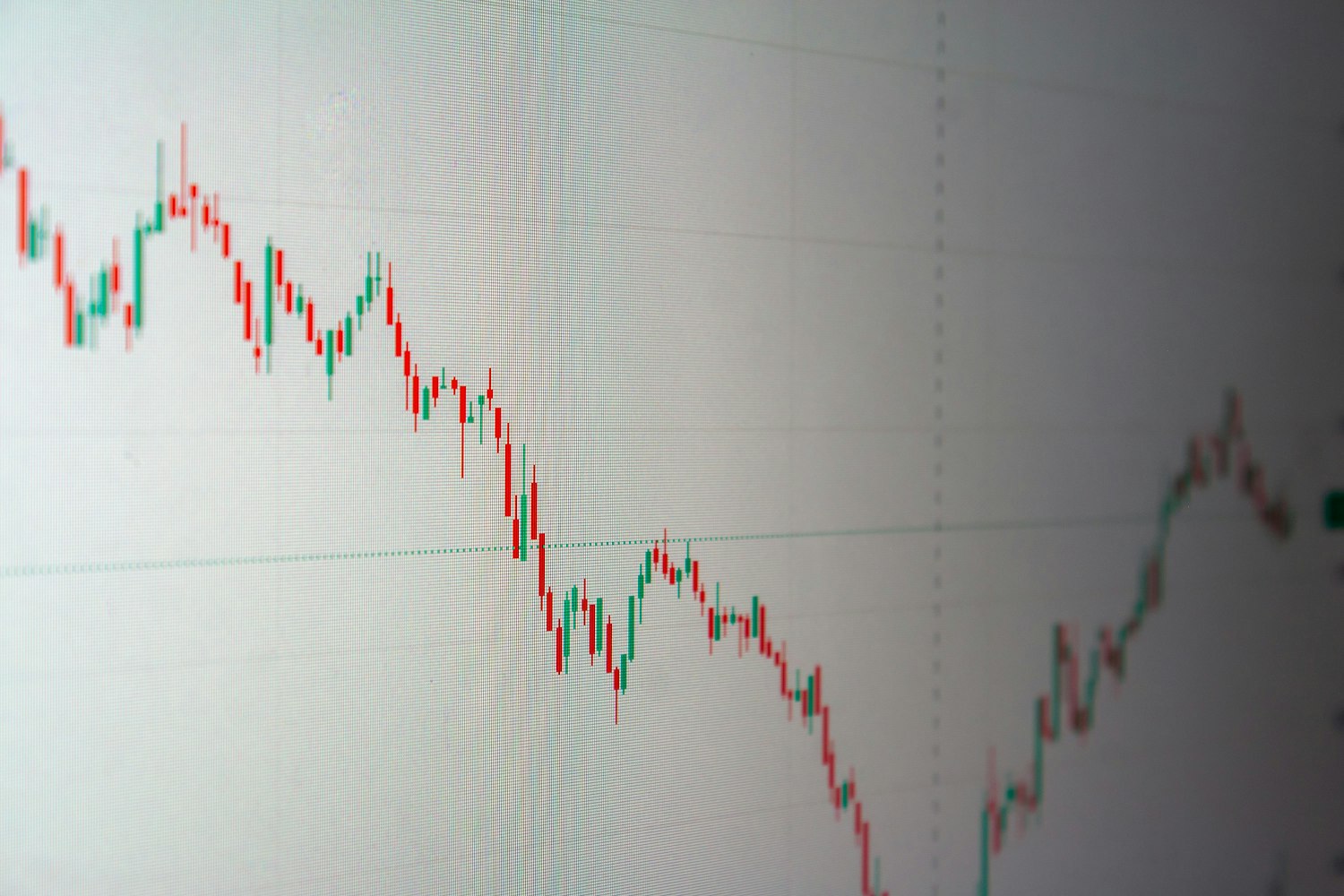 Годовая инфляция в России выросла до 6,09% — что это значит