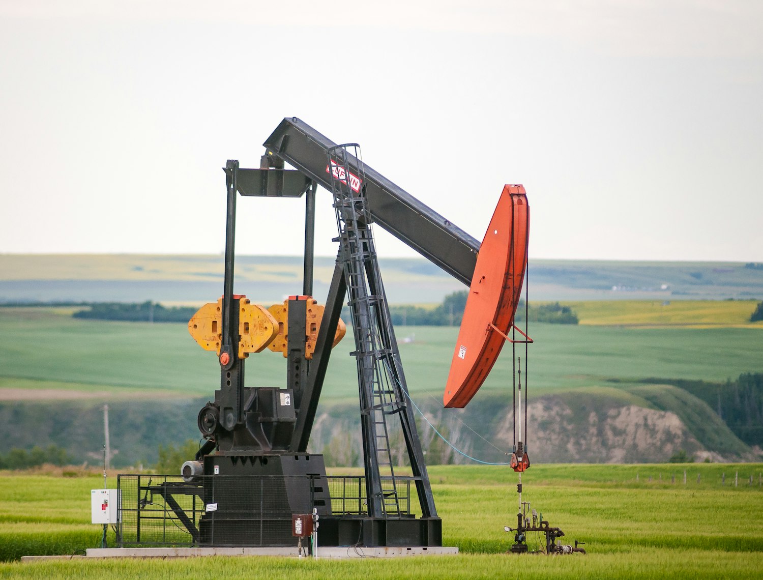 Urals торгуется с премией к Brent: что это значит для рубля и цен